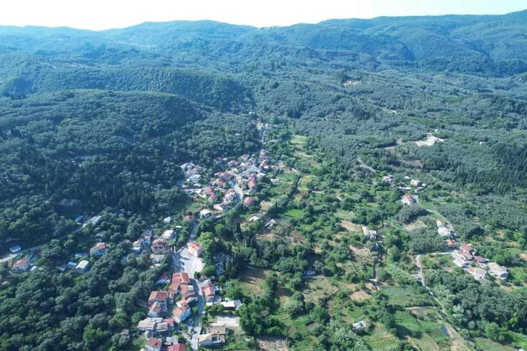 Harry'S Retreat Vendégház Klimatia Kültér fotó